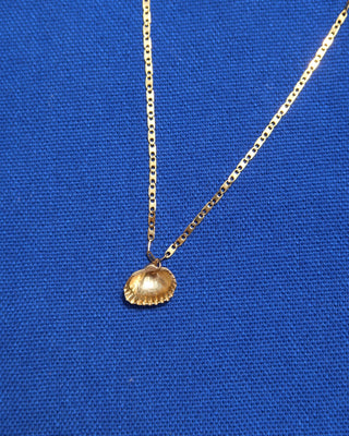 Gold-plated shell pendant necklace made in greece. Seashell necklace Greek jewelry